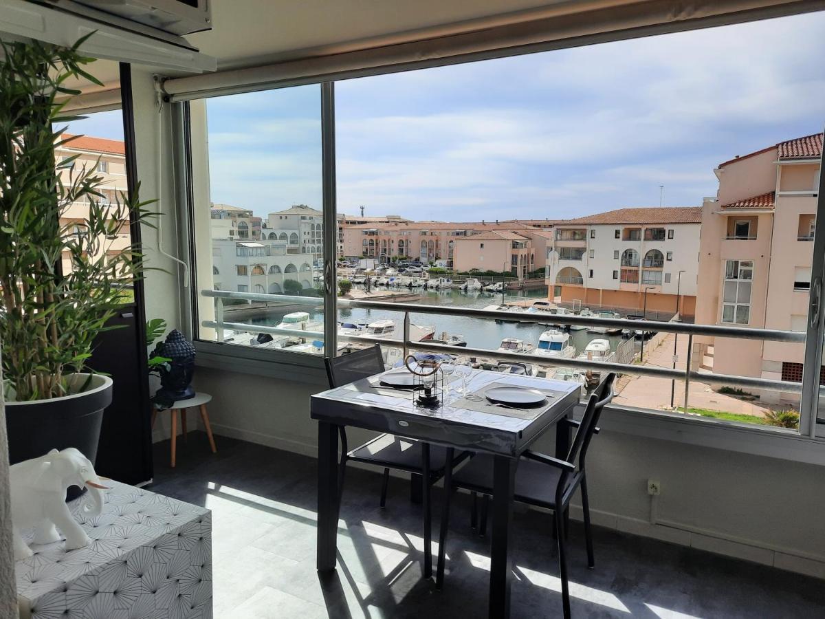 Charmant T2 Vue Marina Plages A Pied Sete Exterior photo