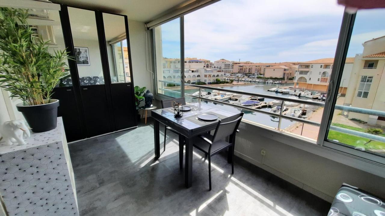 Charmant T2 Vue Marina Plages A Pied Sete Exterior photo